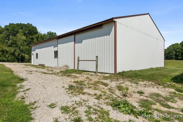 7480 E 5 Mile Road, White Cloud, MI 49349