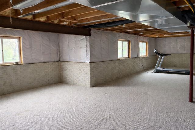 6309 NW 94th Street, Johnston, IA 50131