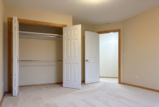 6309 NW 94th Street, Johnston, IA 50131