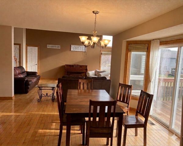 6309 NW 94th Street, Johnston, IA 50131