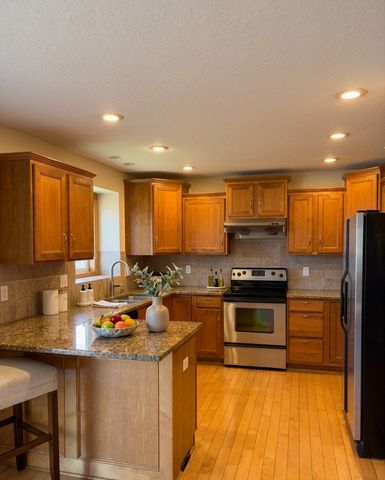 6309 NW 94th Street, Johnston, IA 50131