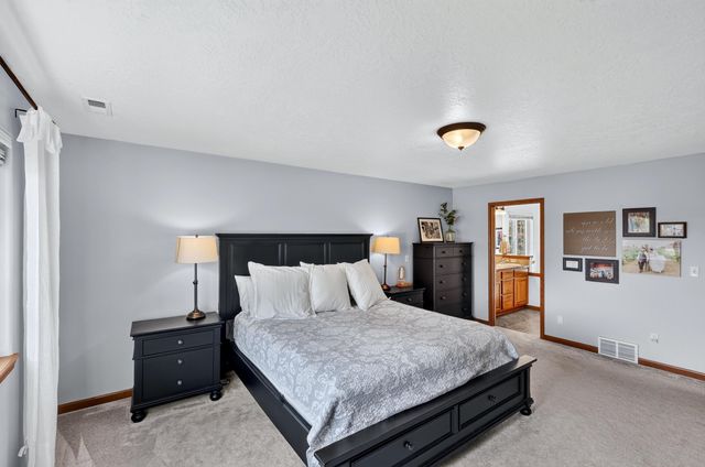 17007 E Morningside Ln, Spokane Valley, WA 99016