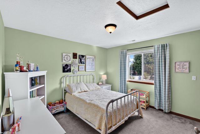 17007 E Morningside Ln, Spokane Valley, WA 99016