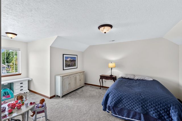 17007 E Morningside Ln, Spokane Valley, WA 99016