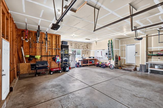 17007 E Morningside Ln, Spokane Valley, WA 99016