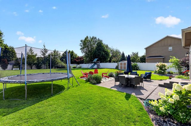 17007 E Morningside Ln, Spokane Valley, WA 99016