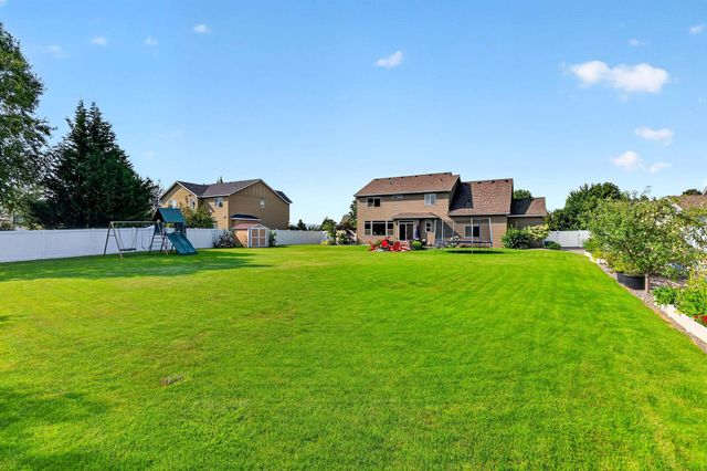 17007 E Morningside Ln, Spokane Valley, WA 99016