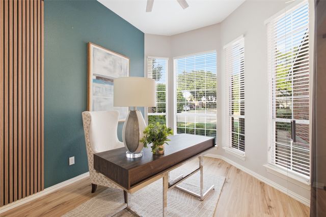 3903 Rive Lane, Addison, TX 75001