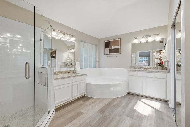 3903 Rive Lane, Addison, TX 75001