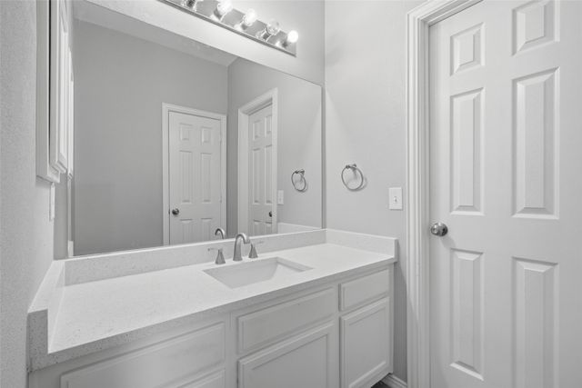 3903 Rive Lane, Addison, TX 75001