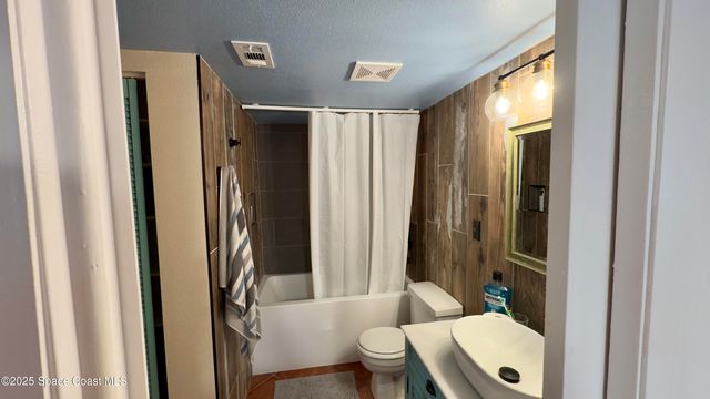 650 N Atlantic Avenue 406, Cocoa Beach, FL 32931