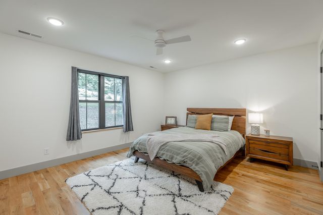 19 Stonehaven Drive, Signal Mountain, TN 37377