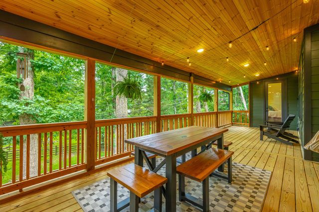 19 Stonehaven Drive, Signal Mountain, TN 37377