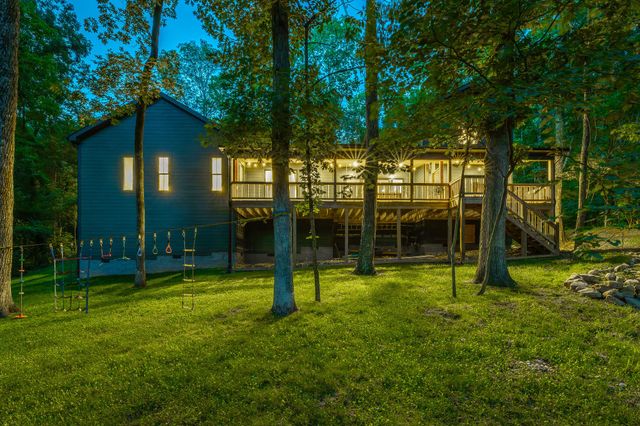 19 Stonehaven Drive, Signal Mountain, TN 37377