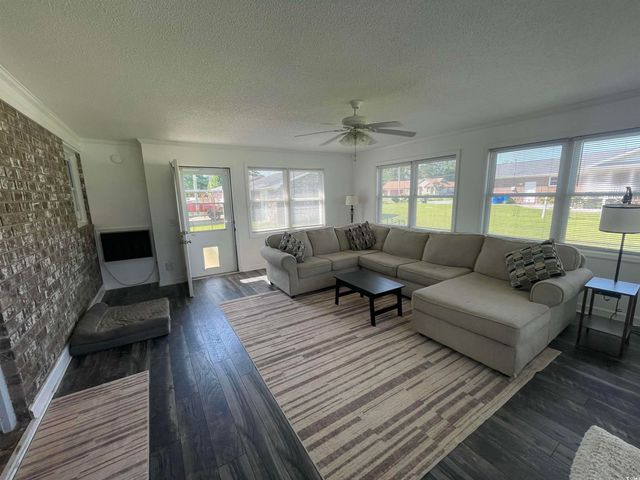 4637 Dogwood St., Loris, SC 29569