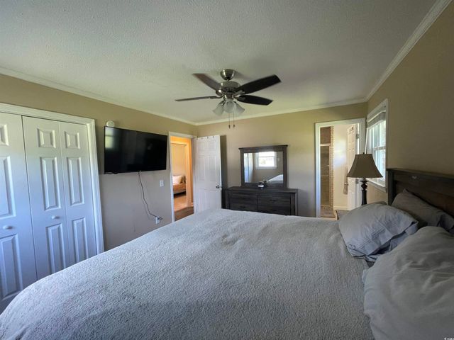 4637 Dogwood St., Loris, SC 29569