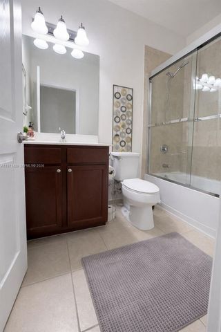 10255 NW 89th Ter, Doral, FL 33178