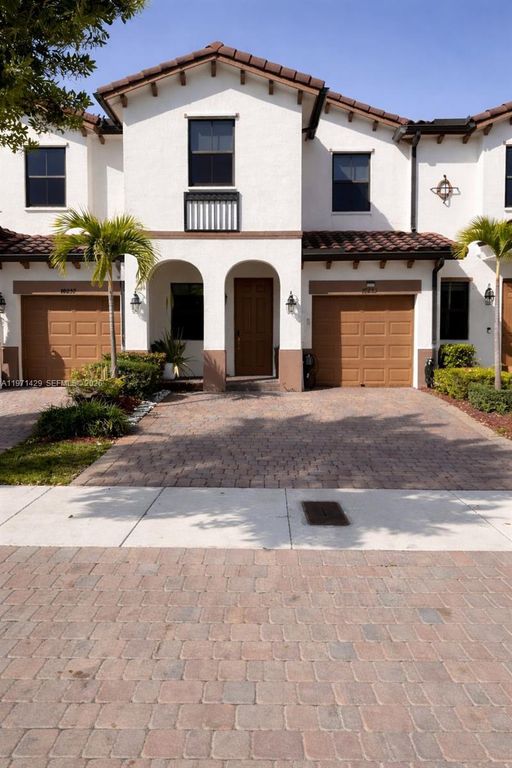 10255 NW 89th Ter, Doral, FL 33178