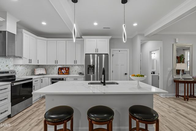 139 Hatchet Cove, Louisburg, NC 27549