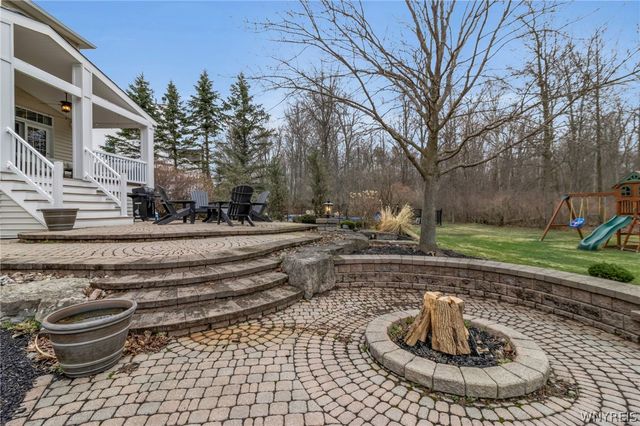 6555 Ashford Court, Clarence, NY 14051