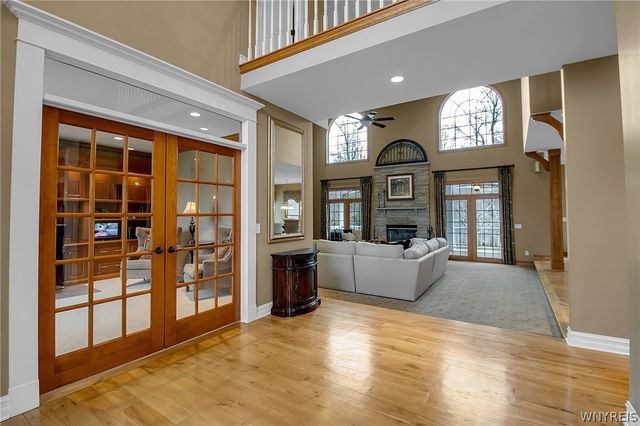 6555 Ashford Court, Clarence, NY 14051