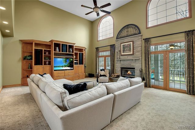 6555 Ashford Court, Clarence, NY 14051