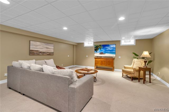 6555 Ashford Court, Clarence, NY 14051