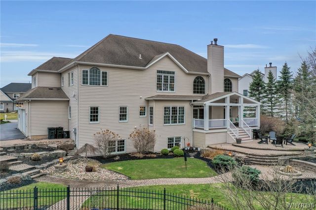 6555 Ashford Court, Clarence, NY 14051