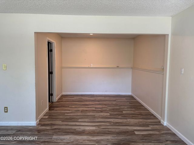 725 W 72nd Avenue, Anchorage, AK 99518