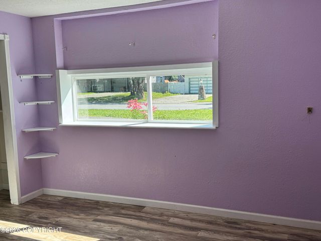 725 W 72nd Avenue, Anchorage, AK 99518