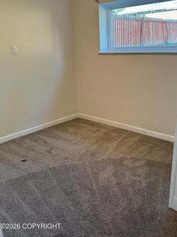 725 W 72nd Avenue, Anchorage, AK 99518