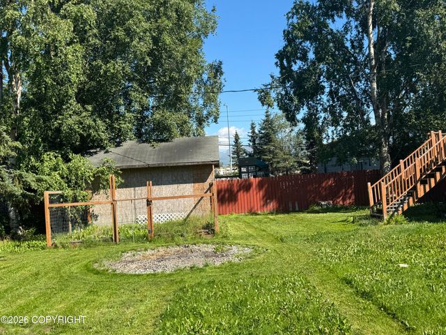 725 W 72nd Avenue, Anchorage, AK 99518