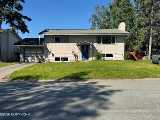 725 W 72nd Avenue, Anchorage, AK 99518