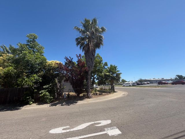3637 Bainbridge Drive, North Highlands, CA 95660