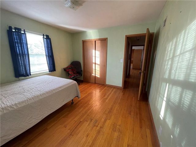 6106 N Lenox Avenue, Kansas City, MO 64151