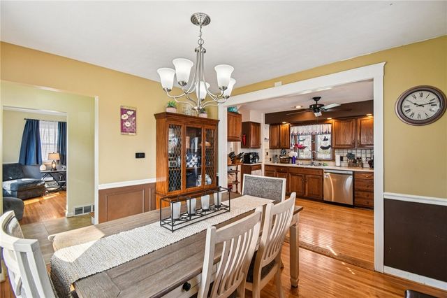 316 Coolidge Road, Irondequoit, NY 14622