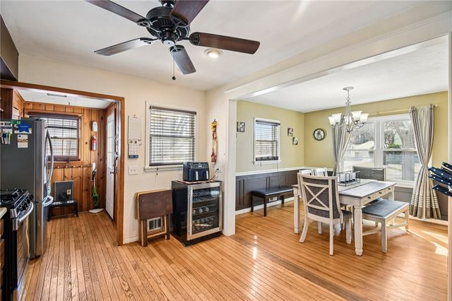 316 Coolidge Road, Irondequoit, NY 14622