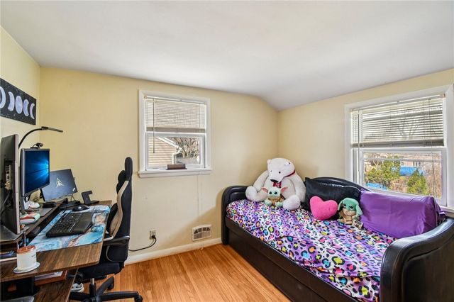 316 Coolidge Road, Irondequoit, NY 14622