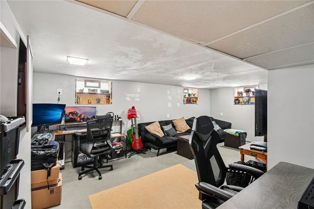 316 Coolidge Road, Irondequoit, NY 14622