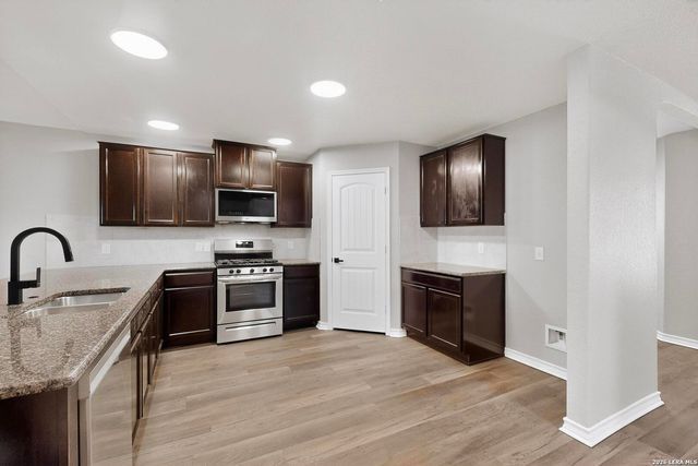 5506 Toledo Breeze, San Antonio, TX 78222