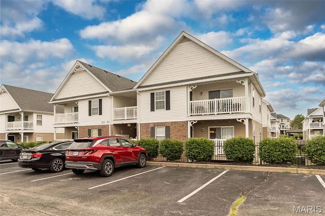 534 Saravalle Drive, St Peters, MO 63376