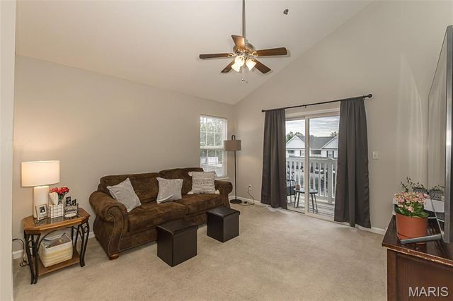 534 Saravalle Drive, St Peters, MO 63376