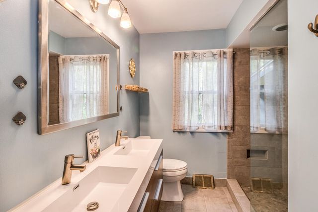165 Lynn Drive, Battle Creek, MI 49037