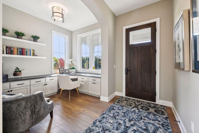 16745 58th Avenue N, Plymouth, MN 55446