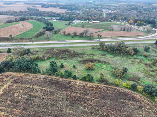 4616 Groves End Lane SE, Rochester, MN 55904