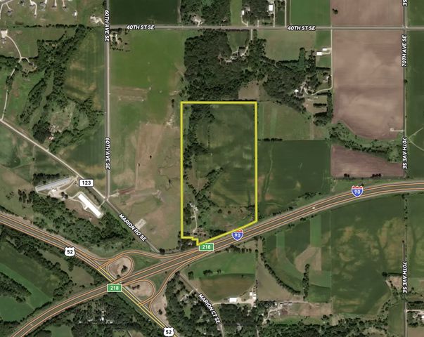 4616 Groves End Lane SE, Rochester, MN 55904