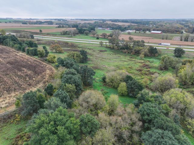 4616 Groves End Lane SE, Rochester, MN 55904