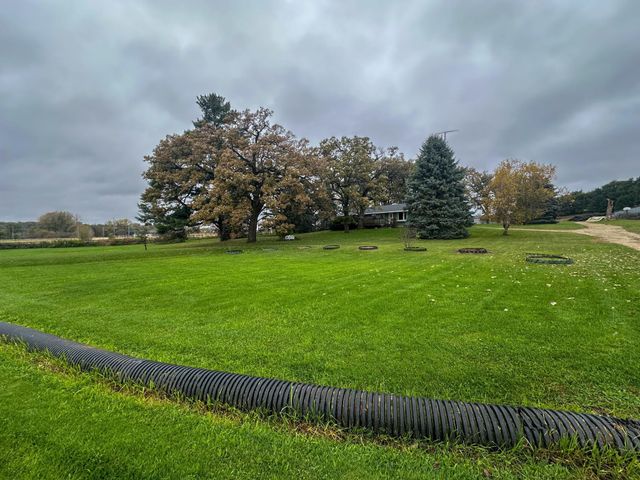 4616 Groves End Lane SE, Rochester, MN 55904