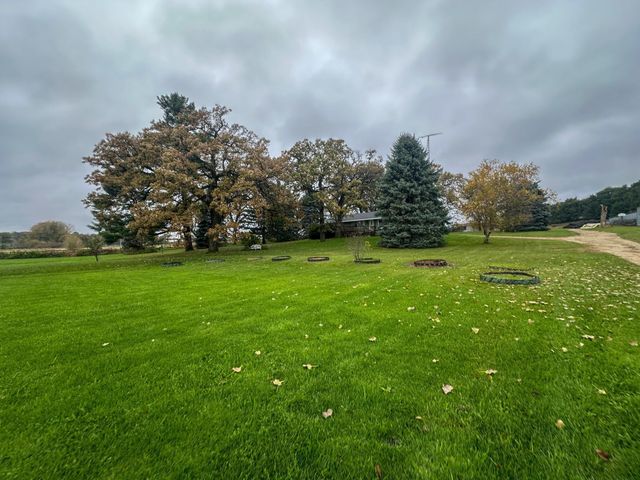 4616 Groves End Lane SE, Rochester, MN 55904