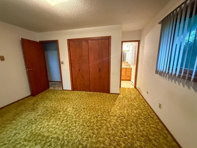 4616 Groves End Lane SE, Rochester, MN 55904